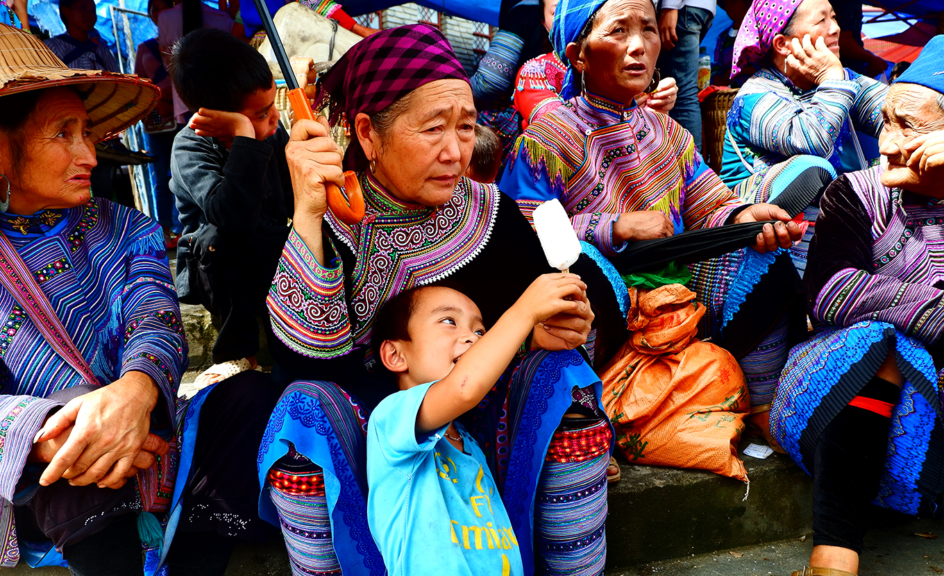 bac-ha-market-1-4