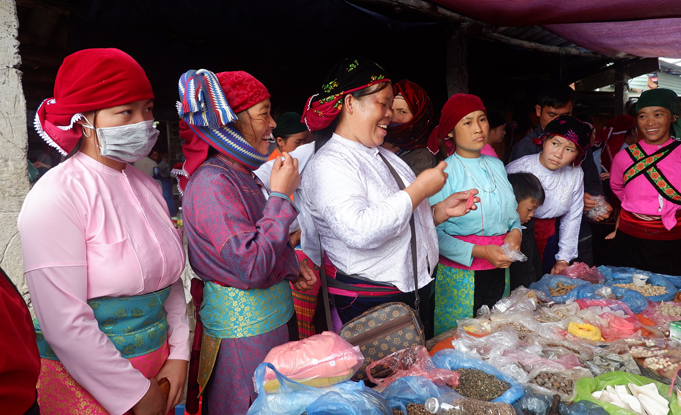 dong-van-dong-van-market-2