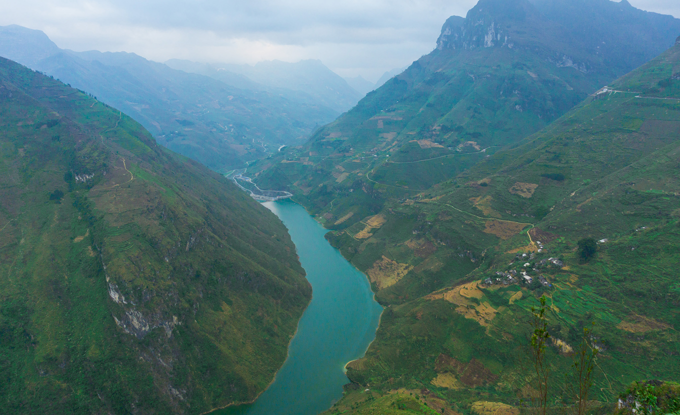 dong-van-nho-que-river-2