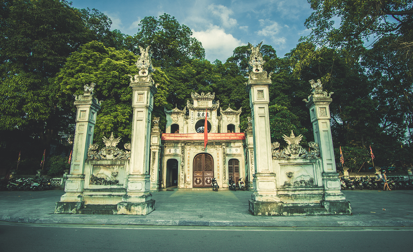 hanoi-quan-thanh-temple-2-4