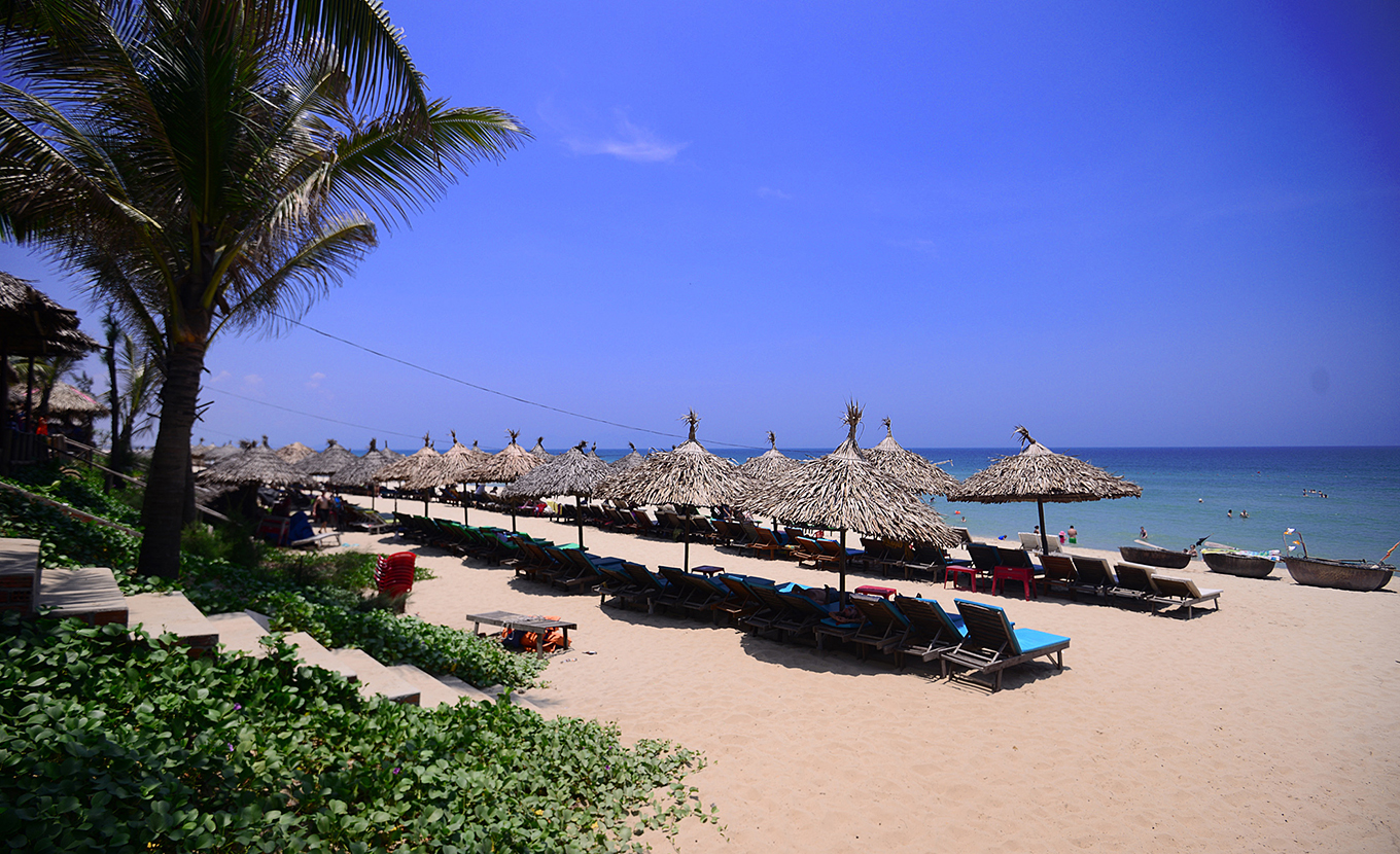 hoi-an-an-bang-beach-2-1