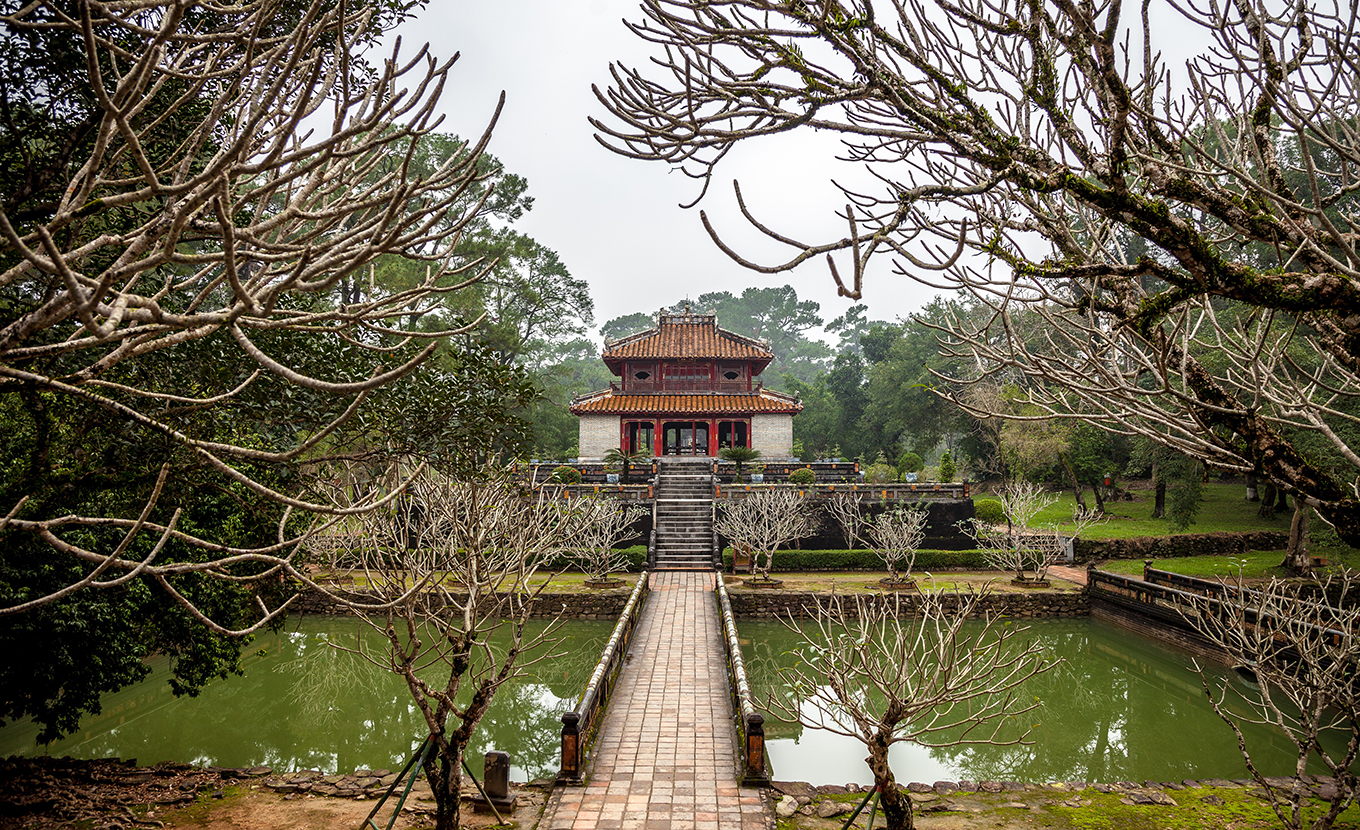 hue-minh-mang-tomb-1-3