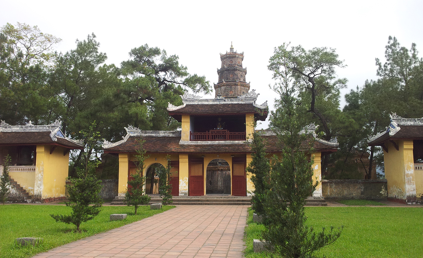 hue-thien-mu-pagoda-1-11
