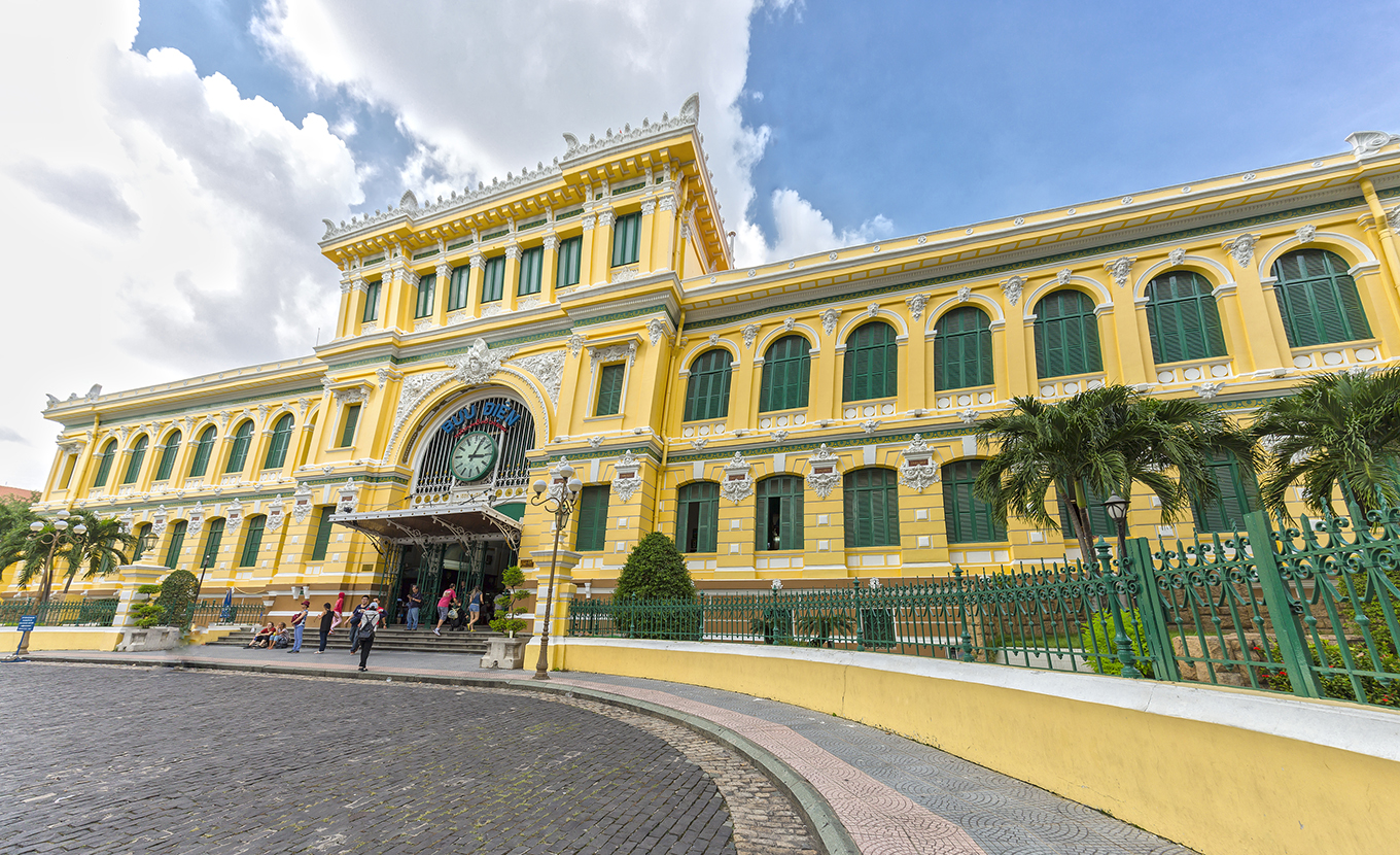 saigon-post-office-3