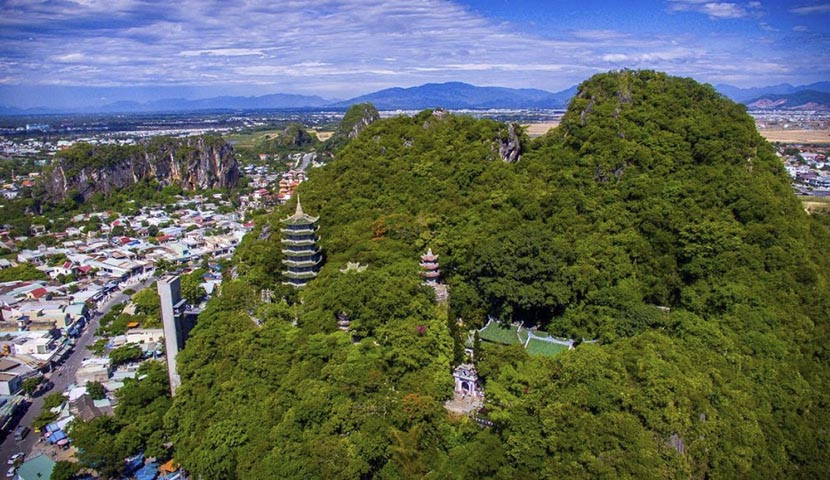 thuy son mountain in danang
