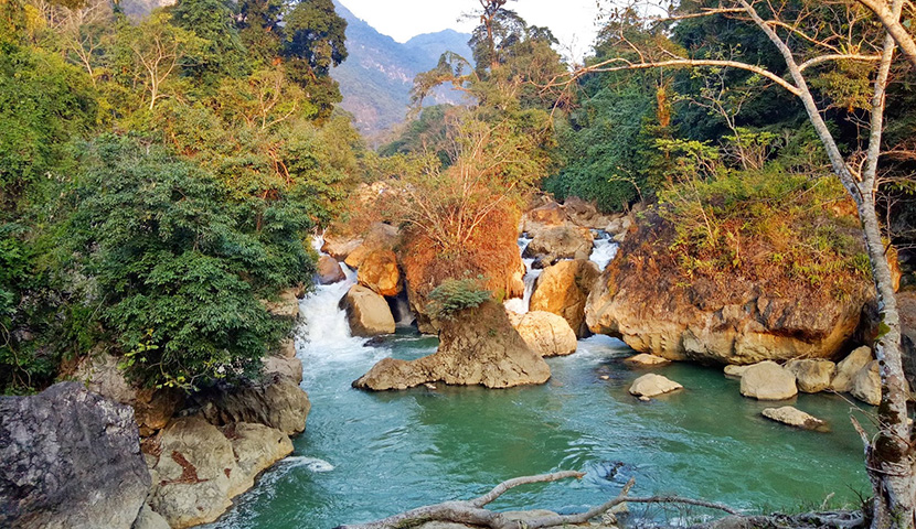 dau-dang-waterfall dau-dang-waterfall