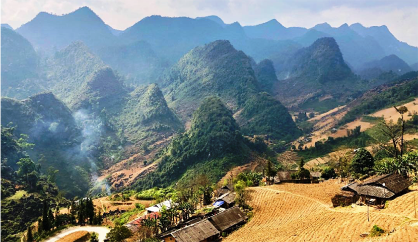 dong-van-ha-giang-natural-charm-in-vietnam-s-first-global-geopark-5_2021-11-17_964 dong van karst plateau and local minority groups