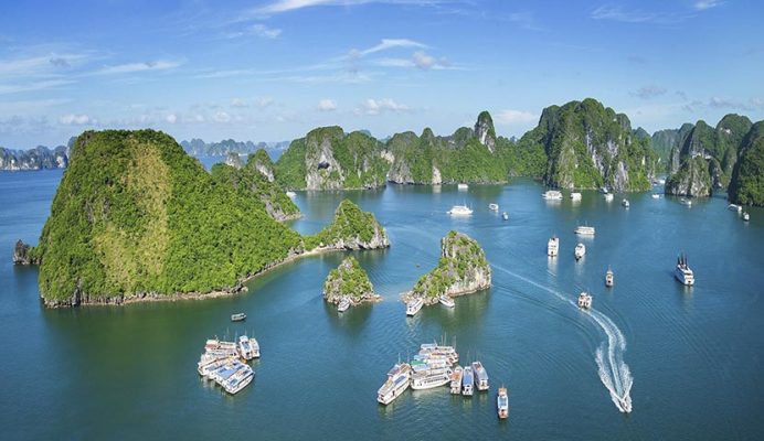 Halong Bay Tour, overnight cruises and tour activities