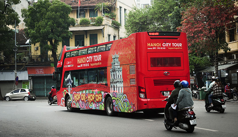 hop-on-hop-off-bus hop on hop off bus