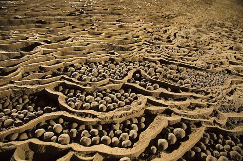 thousand pearl in son doong cave formed through thousand years