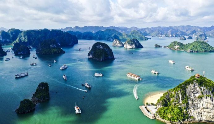Top things to do in Halong Bay